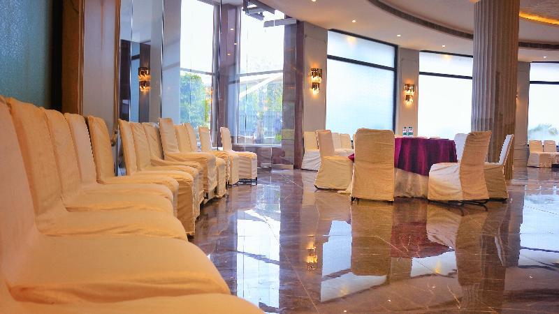 Satvik By Chhabra Hotel New Delhi Exterior photo